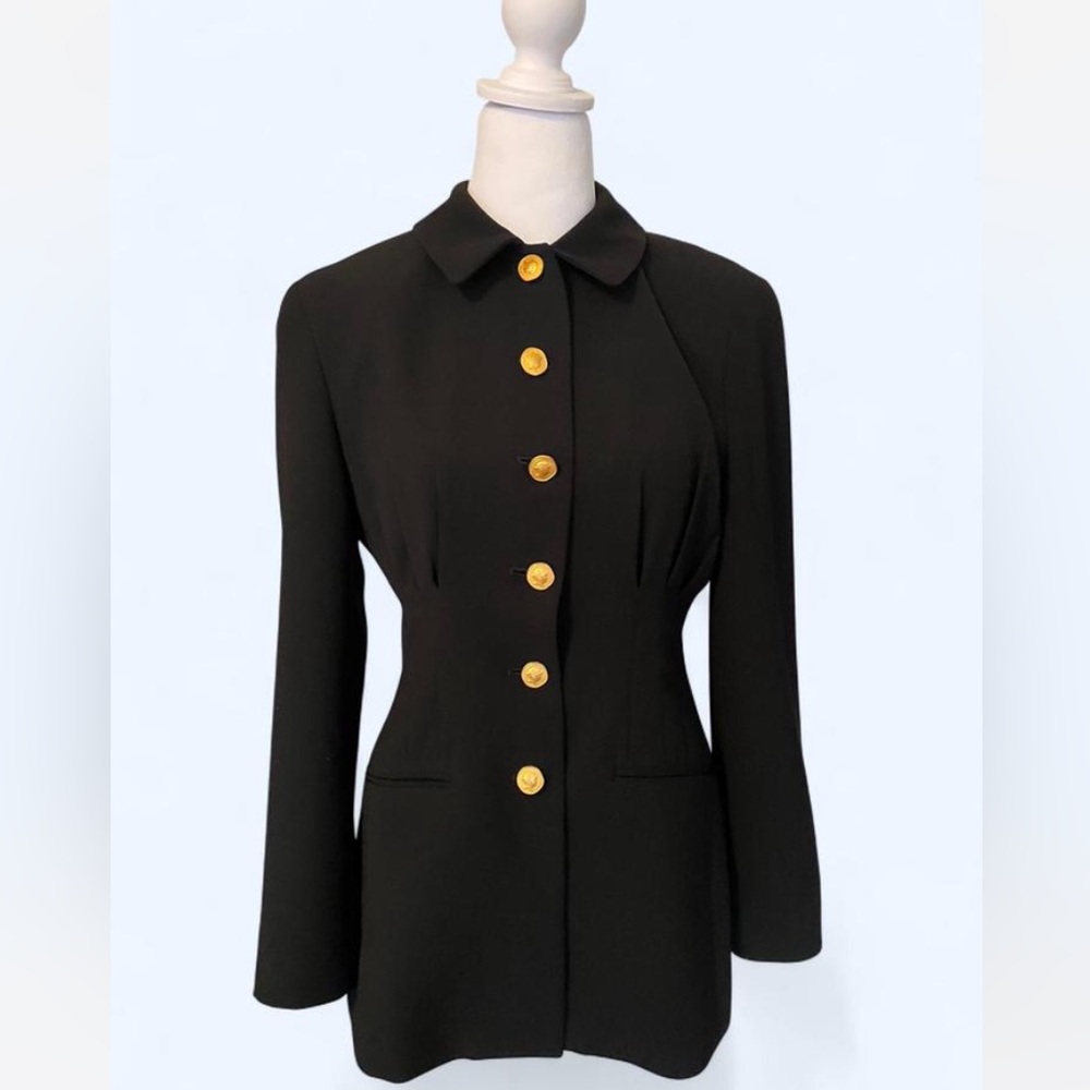 Vintage Size 4 Tahari fitted black Blazer with Gold Accents excellent condition